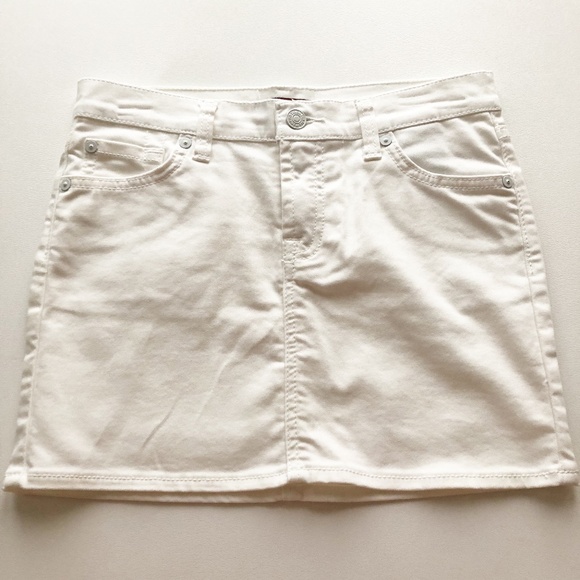7FAM White Denim Jean Skirt Never Worn - Picture 1 of 8